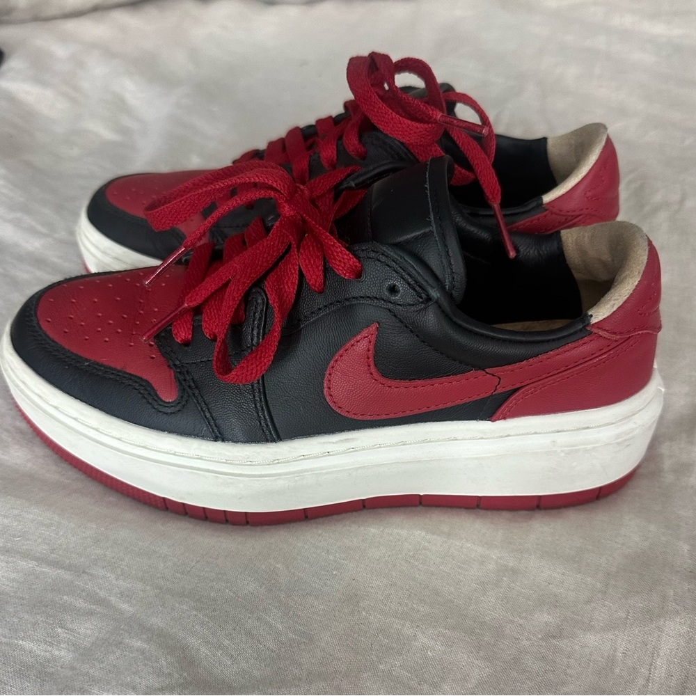 Nike Black and Red Low-Top Sneakers